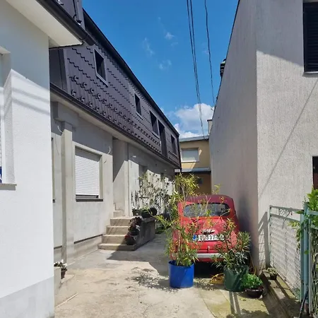 아파트 S 베오그라드