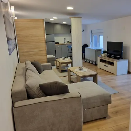 S * Βελιγράδι